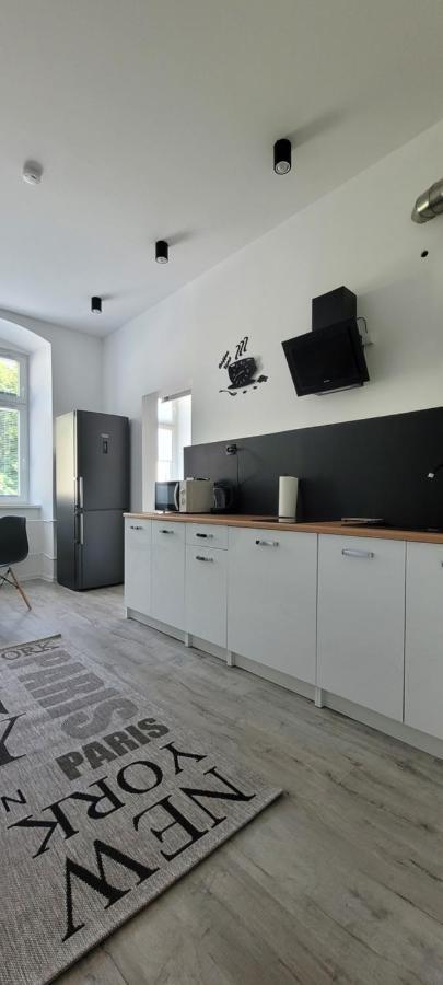 Apartament Citystation Walbrzych Ngoại thất bức ảnh