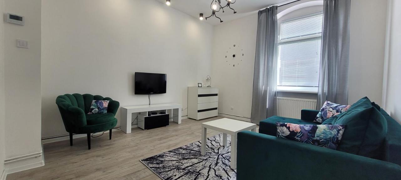 Apartament Citystation Walbrzych Ngoại thất bức ảnh